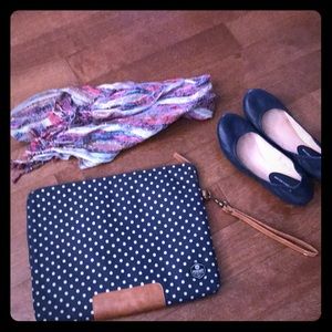 🍍4/$25: Laptop Sleeve!!